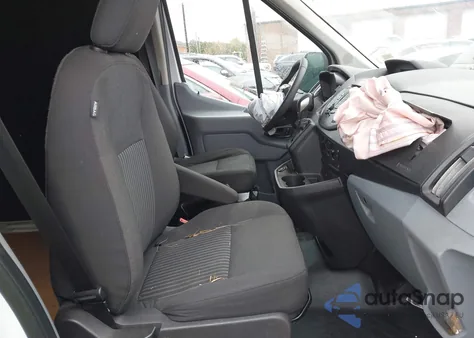 2019 Ford Transit-250 z USA, uszkodzony, nr VIN 1FTYR2XV2KKB32433